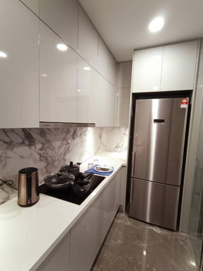 קואלה לומפור Platinum Suite 2 New Kl Cbd New Luxury Condo With Best Infinity View To Klcc Twin Towers Pool מראה חיצוני תמונה