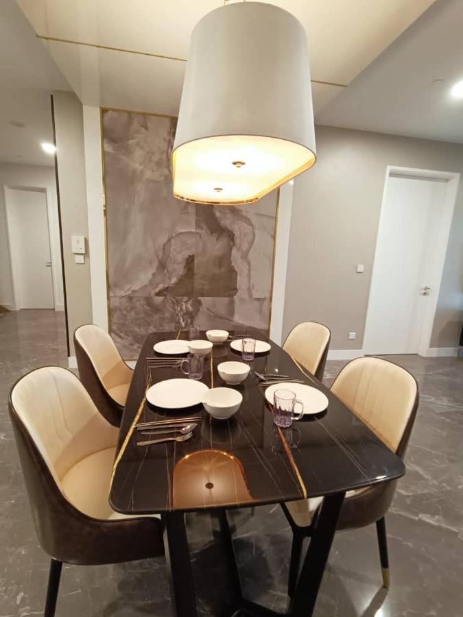 קואלה לומפור Platinum Suite 2 New Kl Cbd New Luxury Condo With Best Infinity View To Klcc Twin Towers Pool מראה חיצוני תמונה